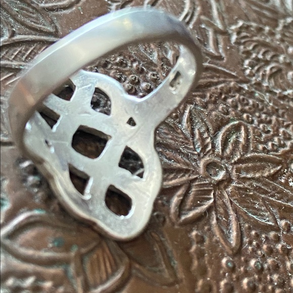 Blue Opal Sterling Silver Celtic Knots Ring EUC 7 - Picture 6 of 6